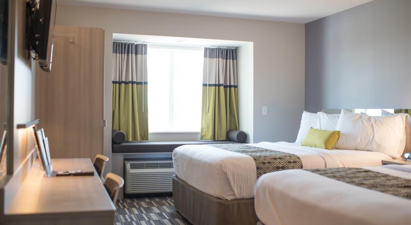 Microtel Inn & Suites By Wyndham West Fargo Near Medical Center Room photo